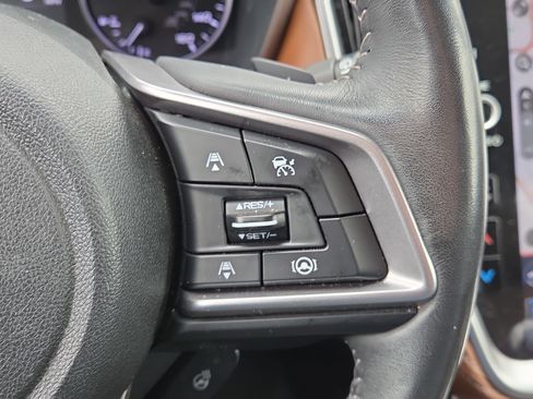 Used 2021 Subaru Outback Touring w/ Popular Package #2 image 21