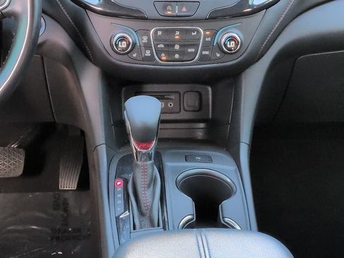 Used 2023 Chevrolet Equinox RS w/ RS Leather Package FWD image 18