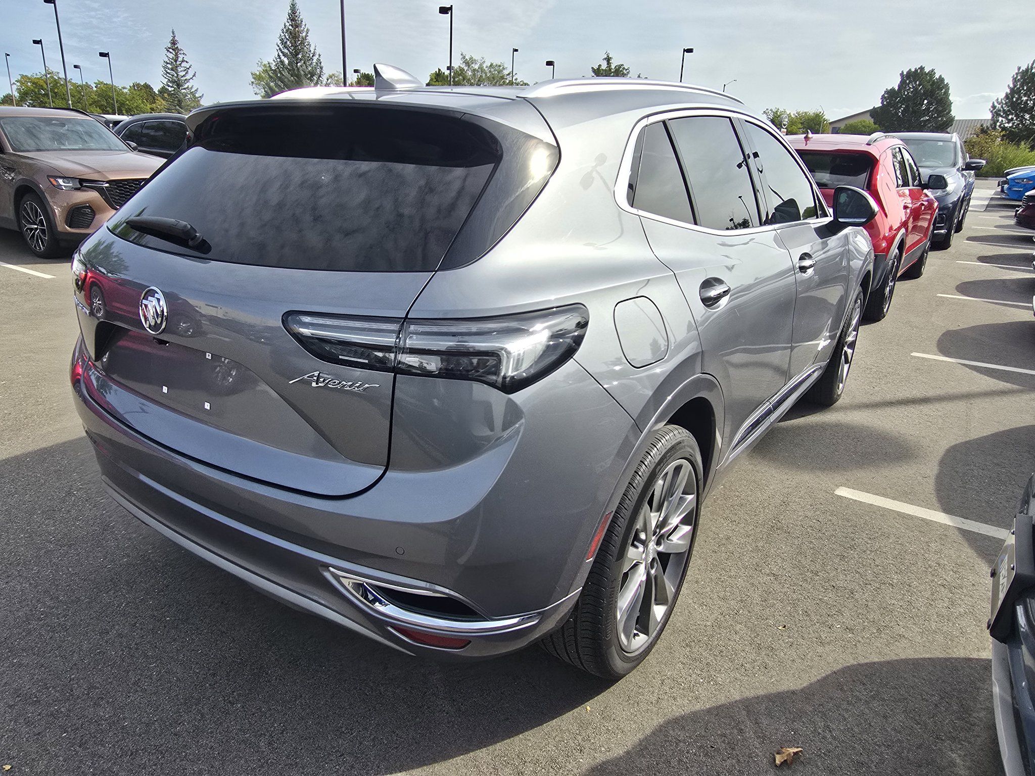 Used 2021 Buick Envision Avenir FWD image 5