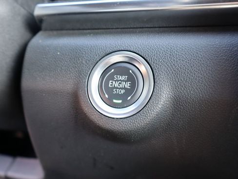 Used 2025 GMC Terrain Elevation image 18