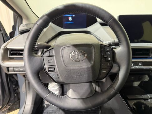 Used 2024 Toyota Prius XLE image 23
