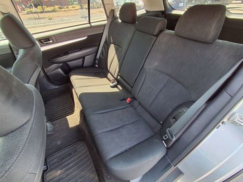 Used 2014 Subaru Outback 2.5i Premium w/ Moonroof Package AWD/4WD image 15