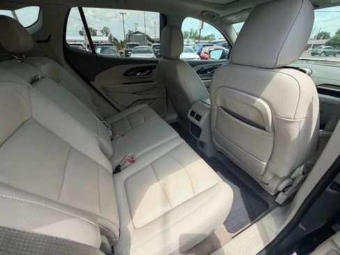 Used 2018 GMC Terrain Denali w/ Advanced Safety Package AWD/4WD image 13