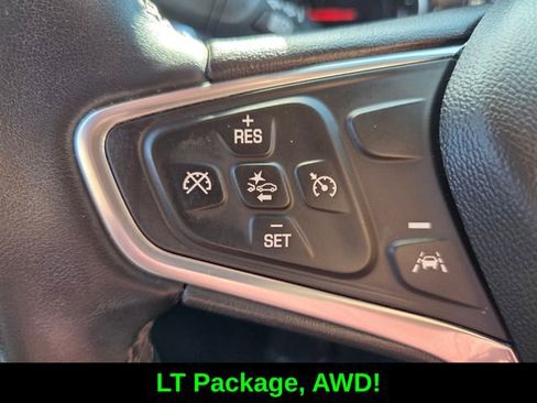 Used 2023 Chevrolet Equinox LT image 28