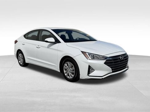 Used 2020 Hyundai Elantra SE w/ Cargo Package (C1) image 22