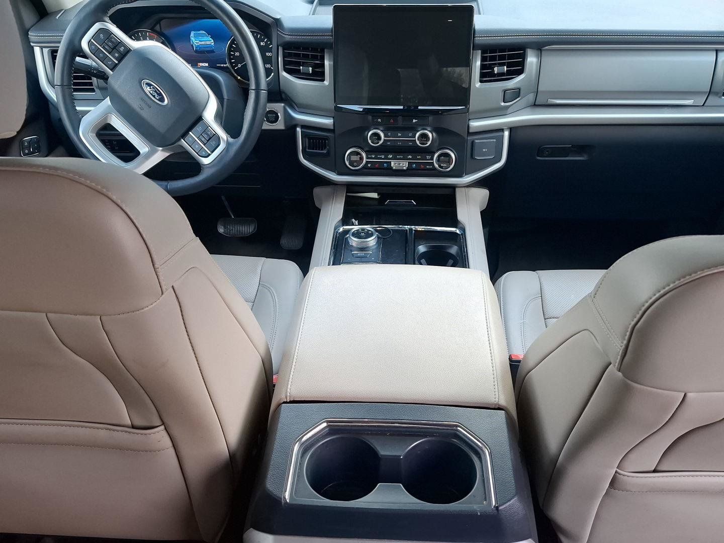 Used 2024 Ford Expedition Max XLT RWD image 24