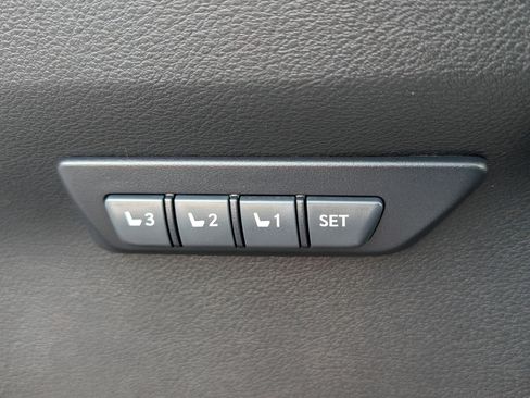 Used 2018 Lexus NX 300h AWD image 22