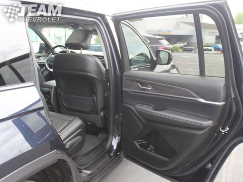 Used 2023 Jeep Grand Cherokee L Limited AWD/4WD image 26