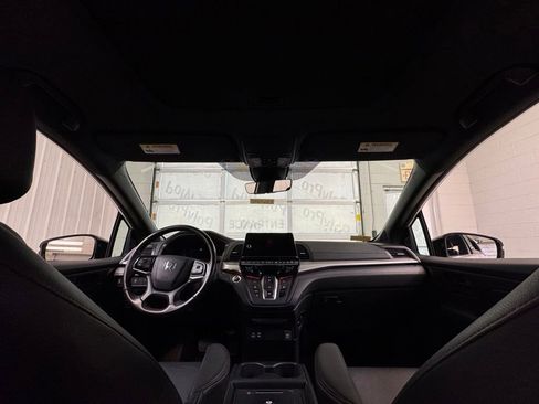 Used 2025 Honda Odyssey Sport-L image 19