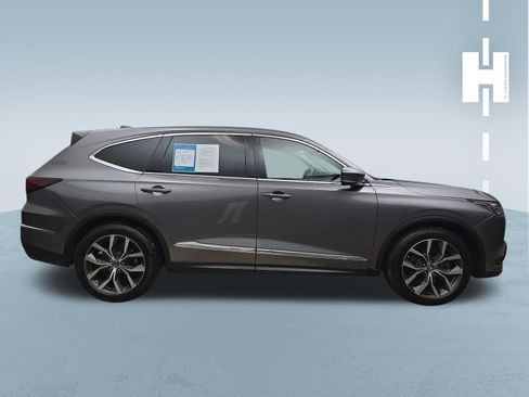 Used 2023 Acura MDX SH-AWD w/ Technology Package image 3