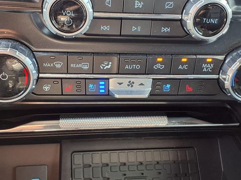 Used 2024 Ford F150 Raptor AWD/4WD image 15