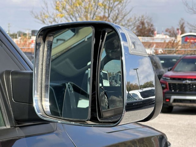 Used 2019 RAM 1500 Laramie AWD/4WD image 27
