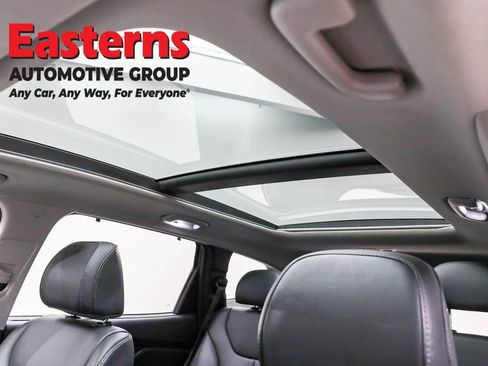 Used 2023 Hyundai Santa Fe SEL w/ Premium Package image 34