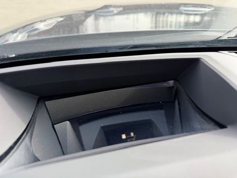 Used 2022 BMW M3 Competition w/ M Carbon Exterior Package image 24