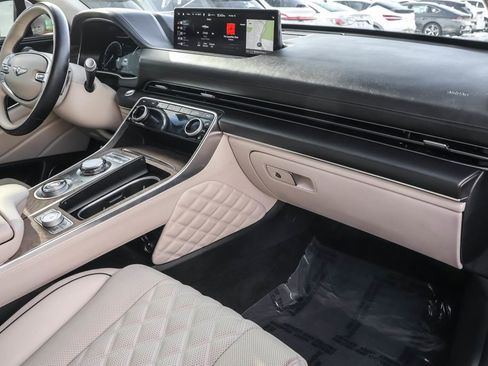 Used 2023 Genesis GV80 3.5T w/ Prestige Package image 37