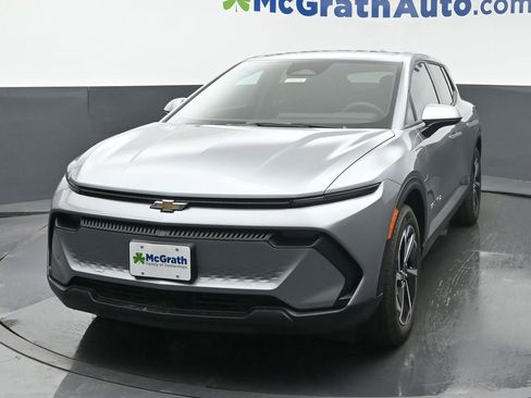 New 2026 Chevrolet Equinox EV LT image 5