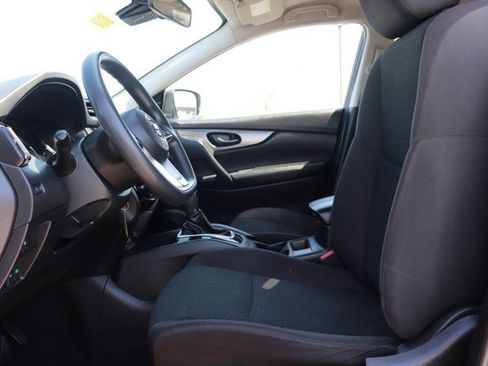 Used 2020 Nissan Rogue Sport S w/ Appearance Package FWD image 11