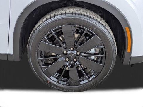 New 2026 Mitsubishi Outlander SE FWD image 11