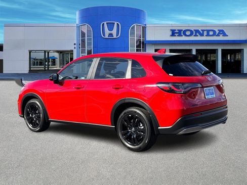 New 2026 Honda HR-V Sport image 4