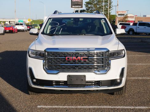 Used 2023 GMC Acadia Denali w/ Denali Ultimate Package AWD/4WD image 2