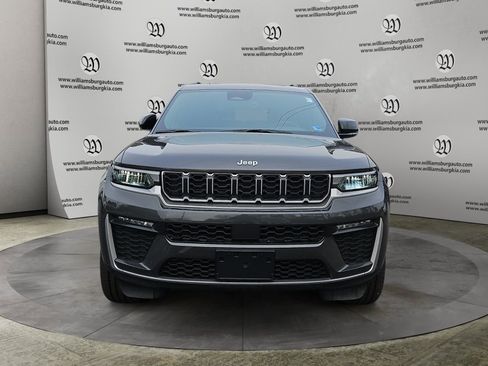 New 2026 Jeep Grand Cherokee L Limited image 8