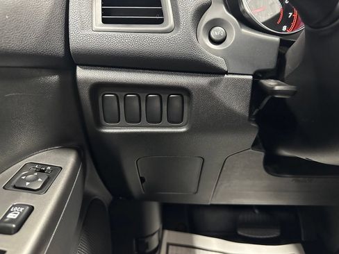 Used 2019 Mitsubishi Outlander Sport ES AWD/4WD image 17