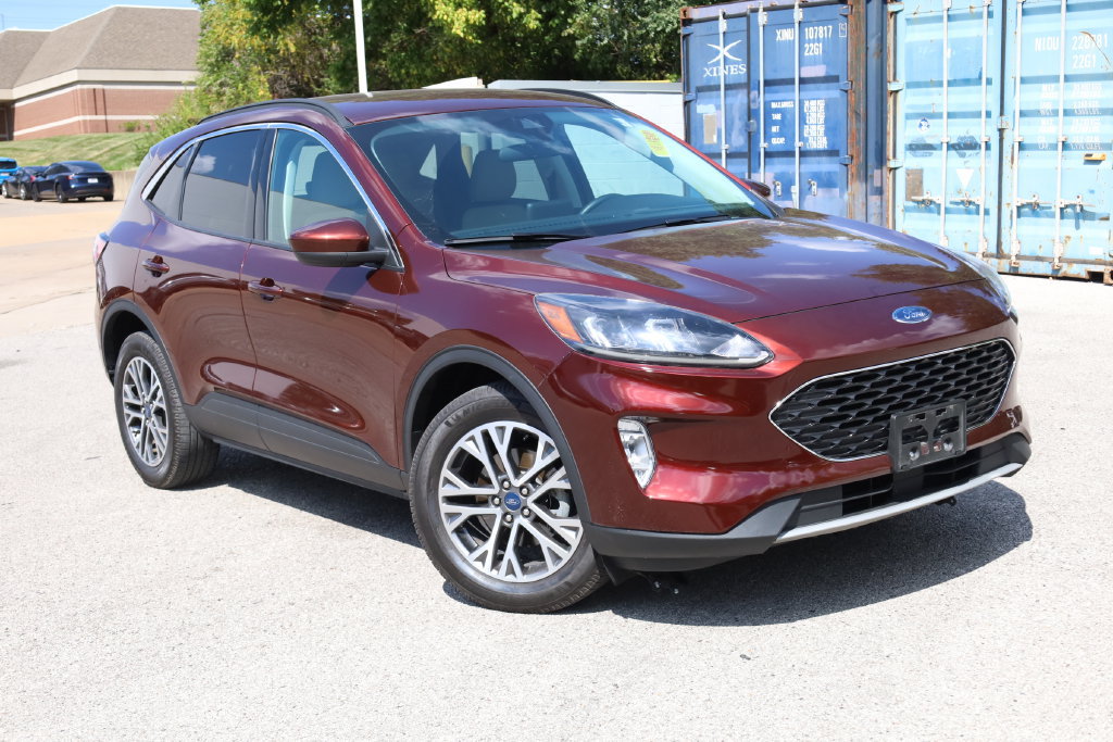 Used 2021 Ford Escape SEL w/ Technology Package AWD/4WD image 2
