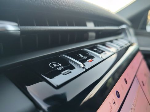 New 2025 Jeep Grand Cherokee Limited image 24