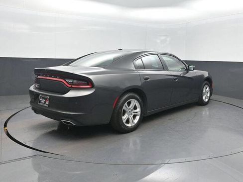 Used 2022 Dodge Charger SXT image 33