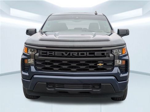 Used 2023 Chevrolet Silverado 1500 Custom image 10