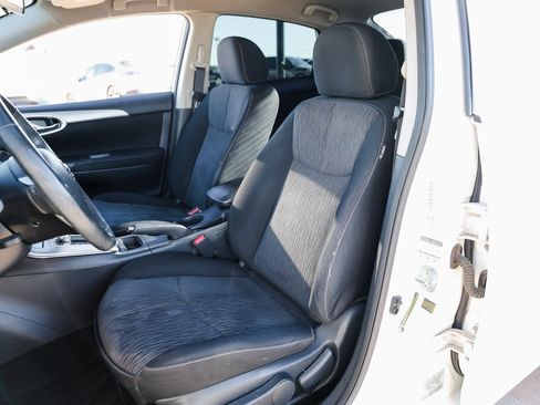 Used 2014 Nissan Sentra SV w/ SV Driver Package image 5