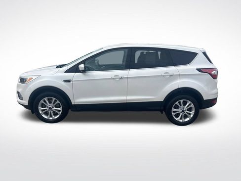 Used 2017 Ford Escape SE AWD/4WD image 2