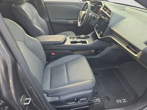Used 2026 Lexus RZ 450e AWD w/ Convenience Package image 21