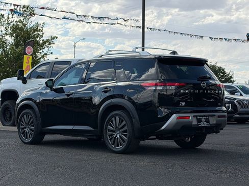 Used 2022 Nissan Pathfinder SL w/ SL Premium Package FWD image 44