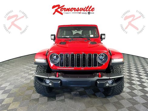 New 2025 Jeep Wrangler Unlimited Rubicon image 2