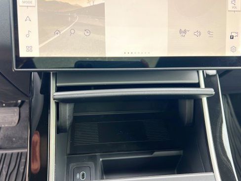 New 2026 Land Rover Range Rover Evoque S image 24