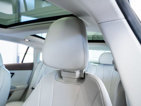 Used 2023 Mercedes-Benz EQE 350+ 350+ Sedan image 39