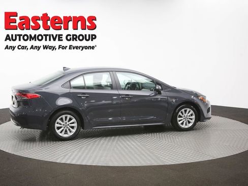 Used 2026 Toyota Corolla LE w/ LE Premium Package FWD image 43