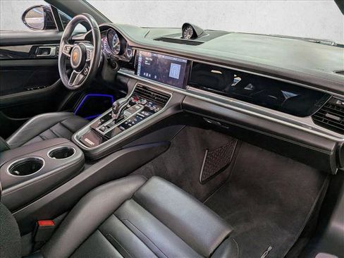 Used 2019 Porsche Panamera 4 AWD/4WD image 29