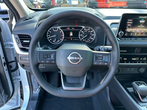 New 2026 Nissan Rogue SV image 24