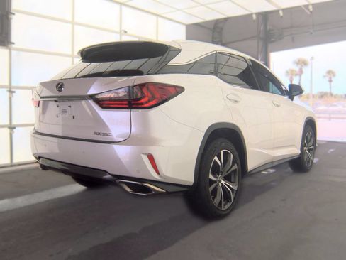 Used 2019 Lexus RX 350 FWD w/ Navigation Package image 3