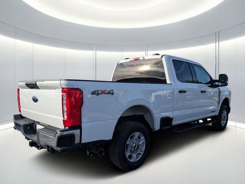 Used 2025 Ford F250 XLT image 4