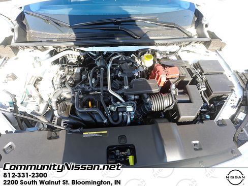 New 2026 Nissan Sentra SR w/ SR Premium Package FWD image 17