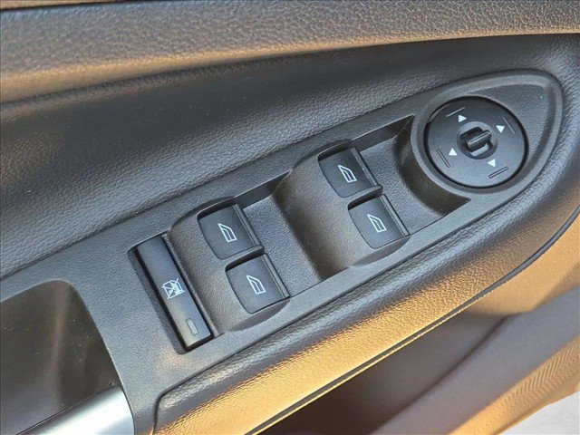 Used 2017 Ford Escape SE w/ SE Cold Weather Package FWD image 14