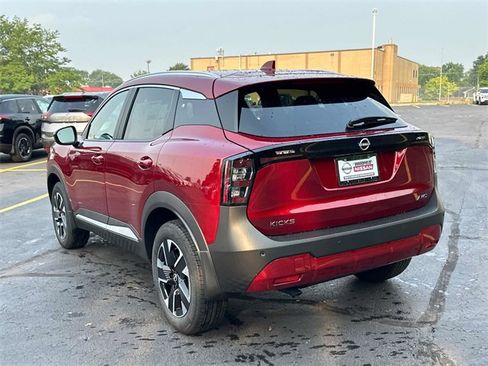 New 2025 Nissan Kicks SV w/ SV Premium Package image 6