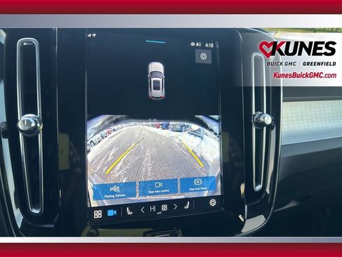 Used 2024 Volvo XC40 B5 Core image 30