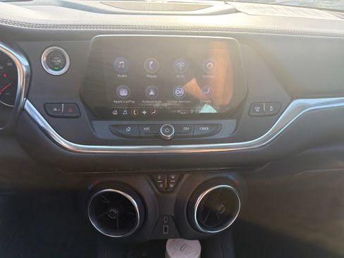 Used 2022 Chevrolet Blazer LT FWD image 11