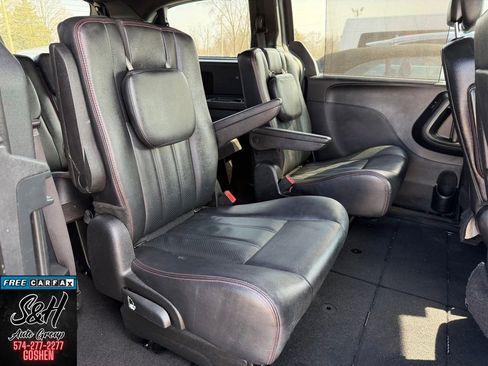 Used 2018 Dodge Grand Caravan GT image 9