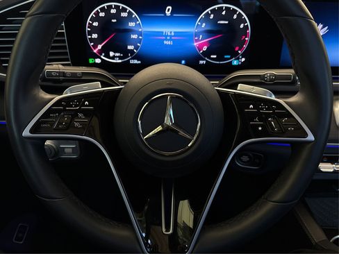 Used 2025 Mercedes-Benz GLE 350 4MATIC image 19