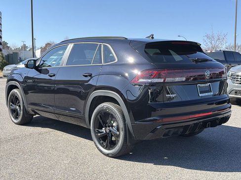 New 2026 Volkswagen Atlas Cross Sport SEL R-Line AWD/4WD image 3